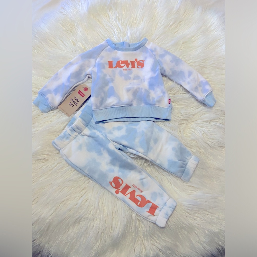 Levi’s baby set